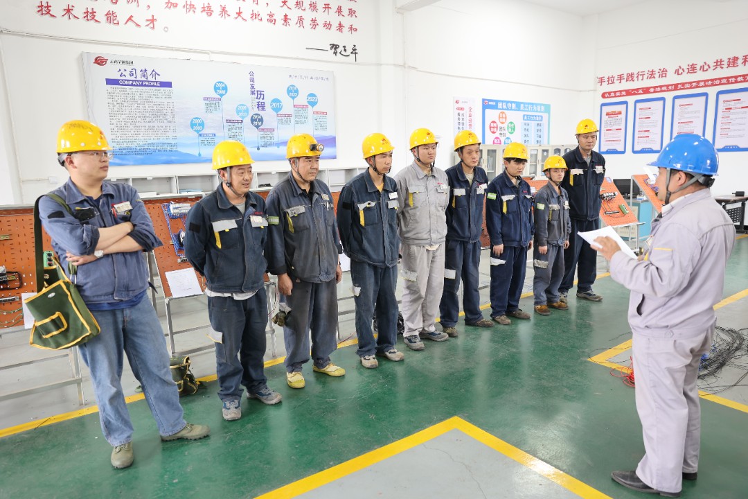 1747700443488004768.jpg 7V7A5500.jpg