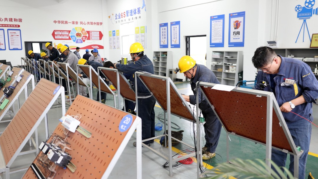 1747700472500076596.jpg 7V7A5366.00_00_00_27.Still004.jpg